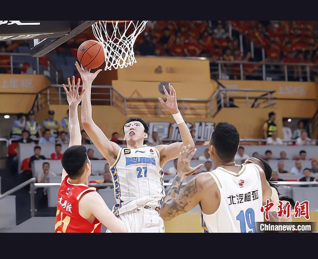 南宫28- 转折点!北京国安单刀错失,CBA常规赛今晨攻防权衡,气氛紧张,阵容厚度经受考验