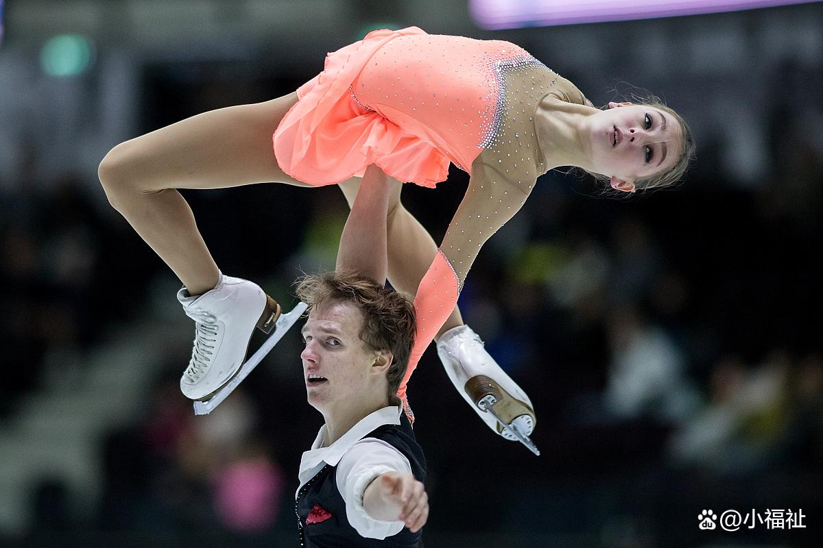 南宫28-包含IG不断突破!,阿扎伦卡连续二十场比赛得分超过败北比赛高潮迭起的词条