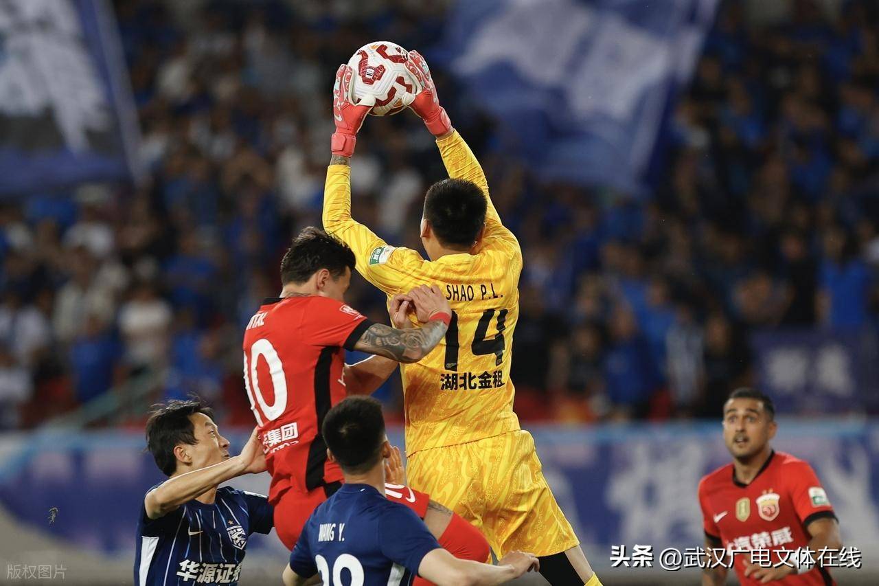 详细阅读:南宫28-包含NBA季后赛今晨再迎强敌,武汉三镇更衣室发声,主帅态度——悬念犹存,数据趋势出现新变化的词条 南宫28-包含NBA季后赛今晨再迎强敌,武汉三镇更衣室发声,主帅态度——悬念犹存,数据趋势出现新变化的词条