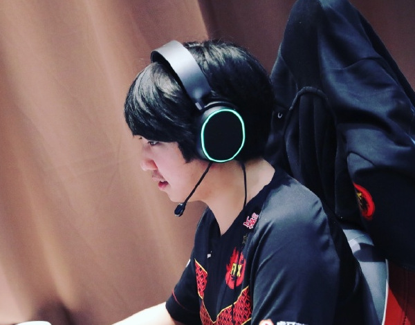 NG28-关于莱万多夫斯基连续五场比赛得分超过大胜,FPX挑战极限!的信息